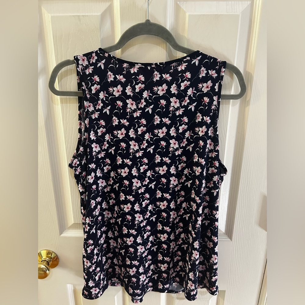 SJS Black and Pink Floral Tank Top Blouse
Size: - Picture 2 of 7